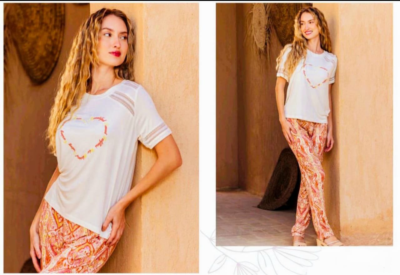 T-shirt and pantalon Pajma