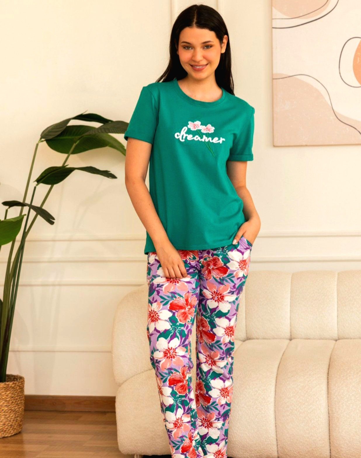 T-shirt and pantalon pajma