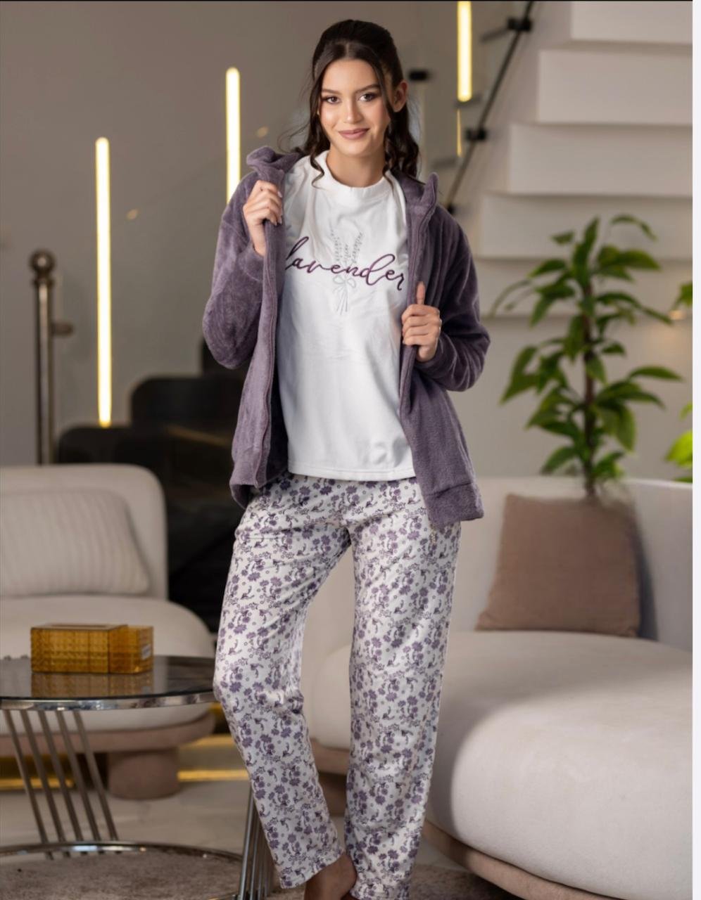 T-shirt and pantalon Pajma