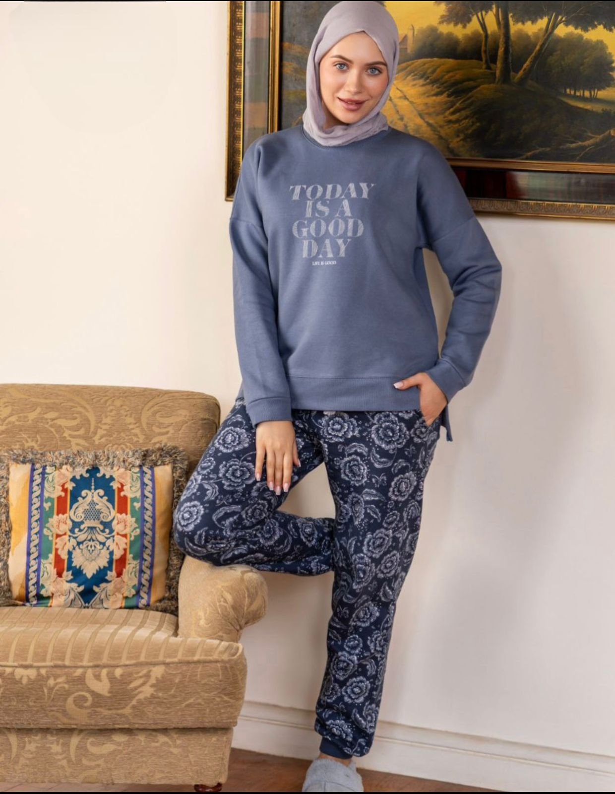 T-shirt and pantalon Pajma