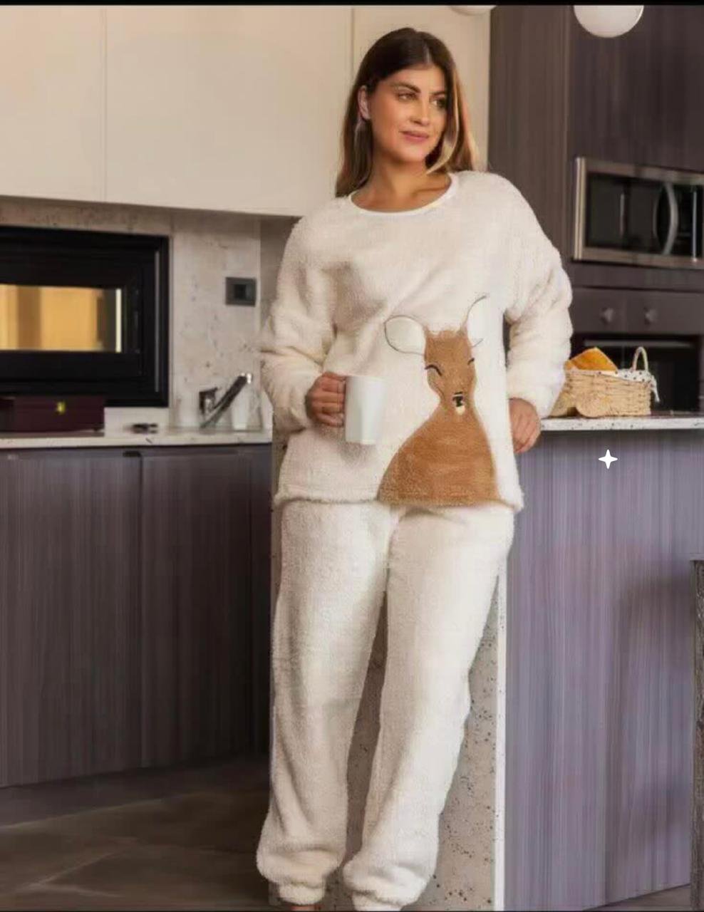 T-shirt and pantalon Pajma