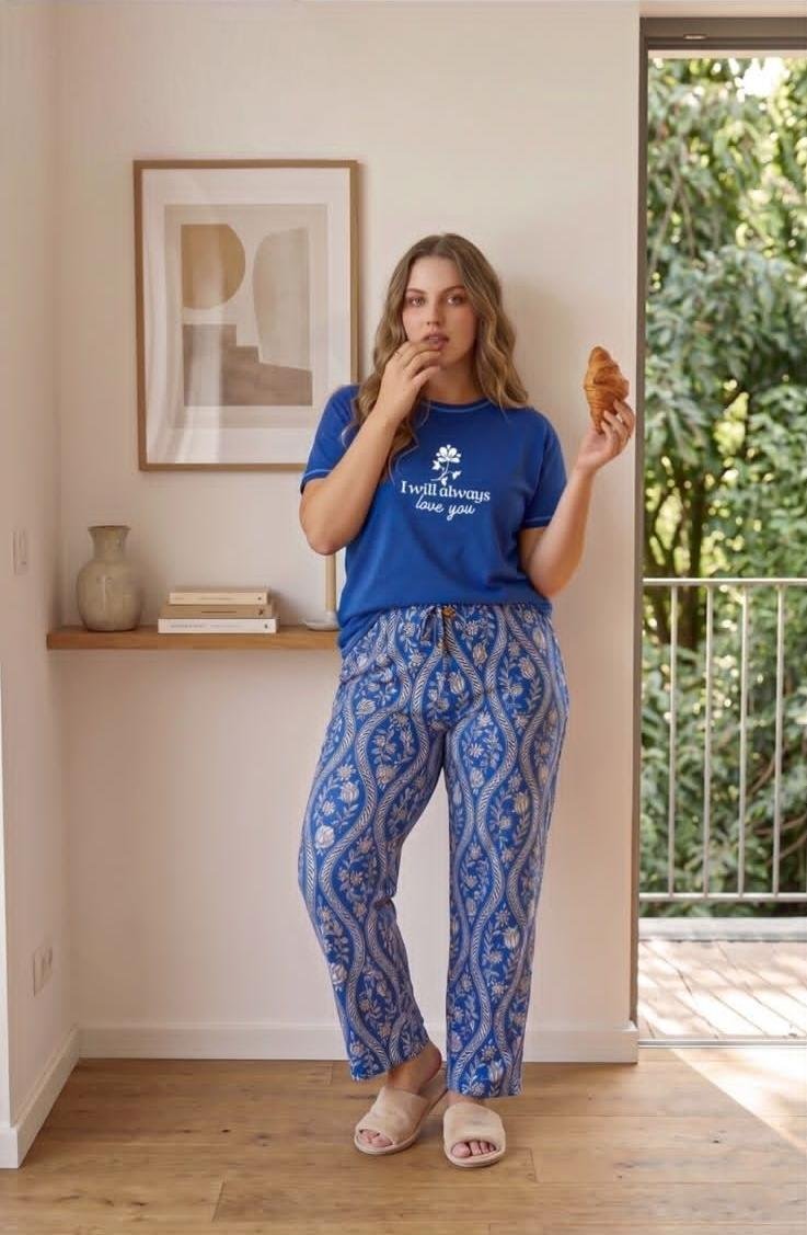 T-shirt and pantalon Pajma