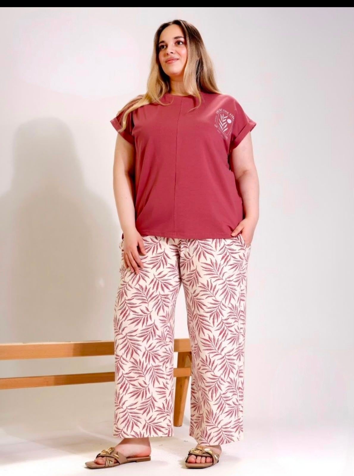 T-shirt and pantalon Pajma